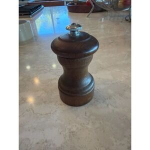 Peugeot Bistro 4-Inch Wood Pepper Mill, Chocolate Finish